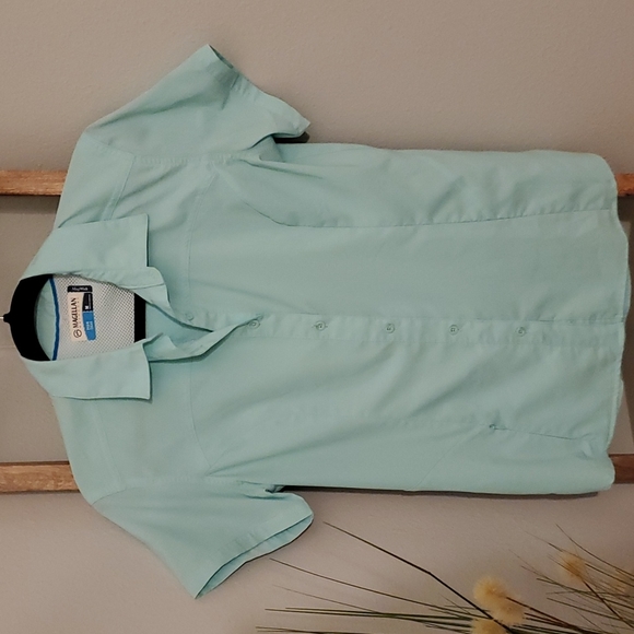 Magellan Outdoors Women's Short Sleeve Button Down Top | Medium - Picture 1 of 8